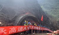 大永项目耿家塆特长隧道出口右幅施工传捷报