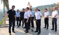 副省长张治礼到水富港调研