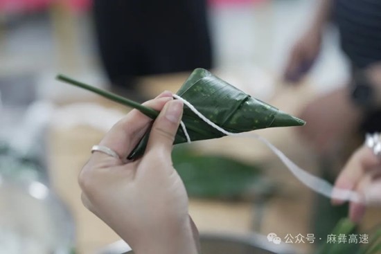 图片18.jpg
