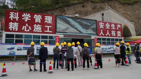 图片18.jpg